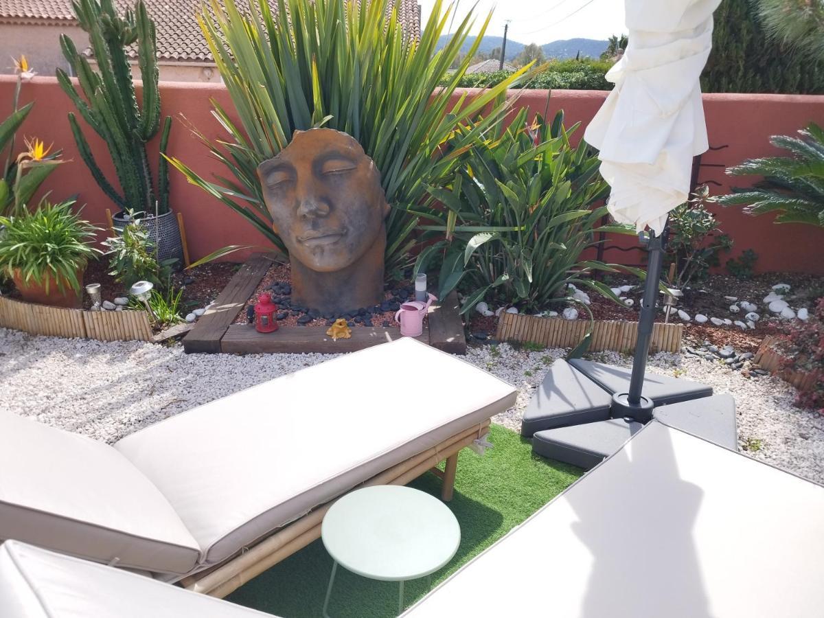 Villa Le Petit Atelier Bormes-les-Mimosas Esterno foto