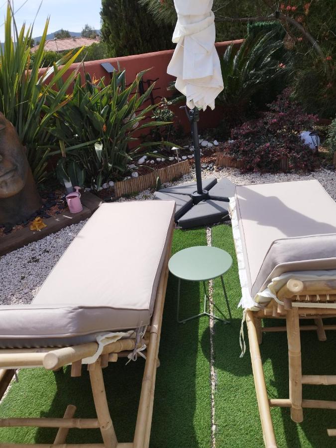 Villa Le Petit Atelier Bormes-les-Mimosas Esterno foto